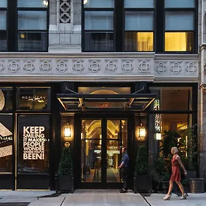 5* Hotel Refinery -